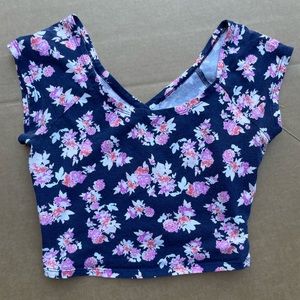 Floral Nollie crop top